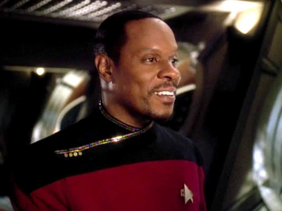 Sisko in a dress uniform, wearing captain's pips