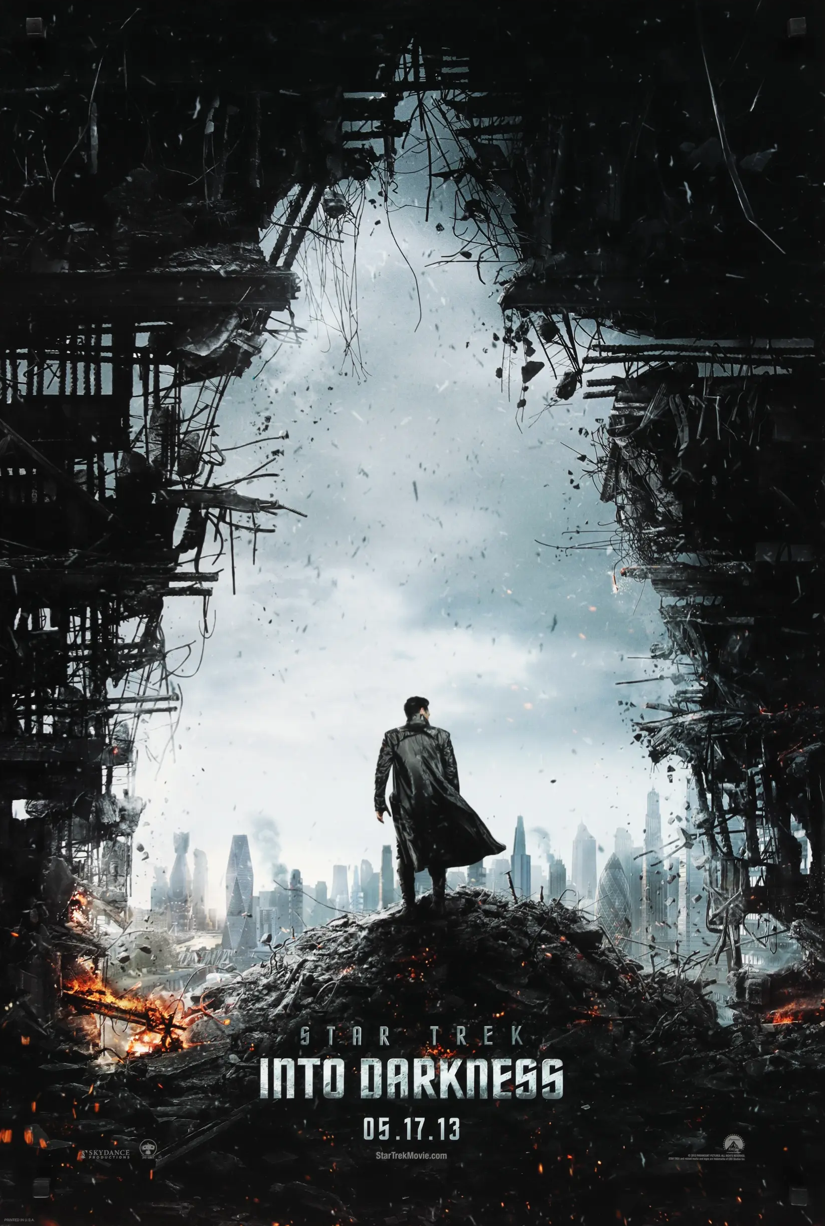 Star Trek Into Darkness movie poster