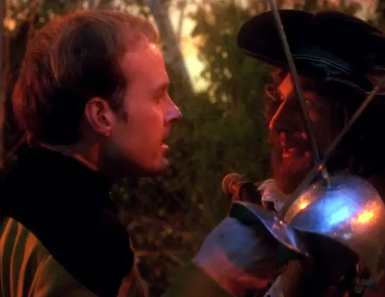 Barclay fencing with a holodeck character