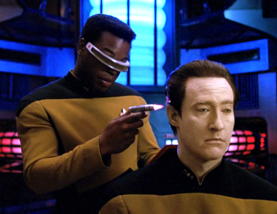 La Forge performing a diagnostic on Data in engineering